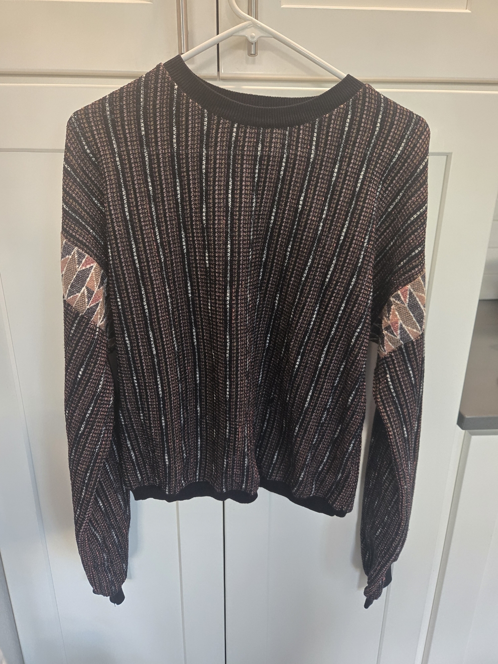 Urban Outfitters cropped knit metallic sweater - Picture 2 of 5